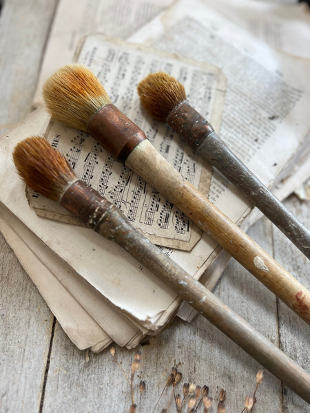 French Vintage Brushes