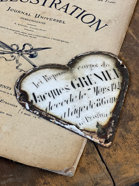 Vintage French Rustic Memorial Heart