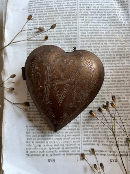 Sweet Vintage Heart