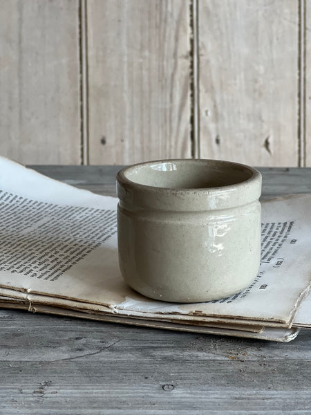 French Sweet Stoneware Yoghurt Pot