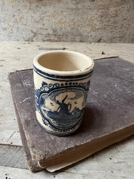 Sweet Little Delft Pot