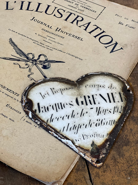 Vintage French Rustic Memorial Heart
