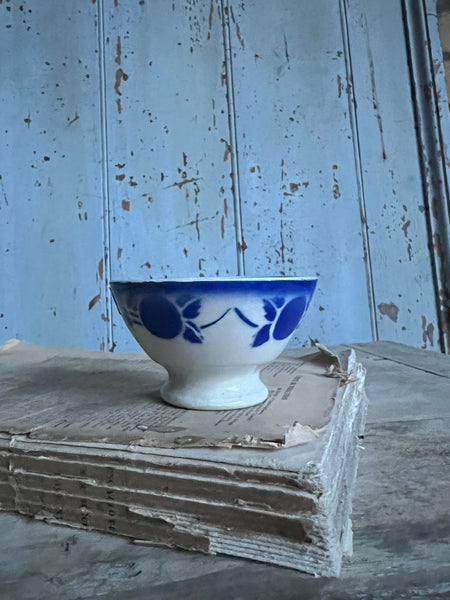 Mini Blue Detail Cafe au Lait bowls