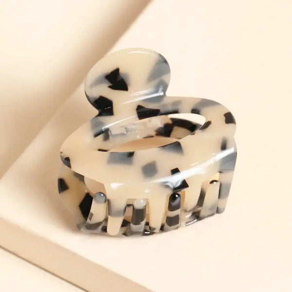 Lisa Angel Tortoiseshell Oval Hair Claw Clip