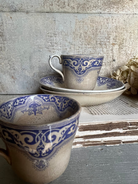 Gorgeous Blue and White Teacup and saucer