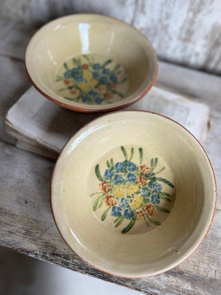 Antique Pair of Italian Bowls