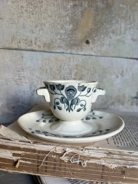 Small Vintage Sauce Dish