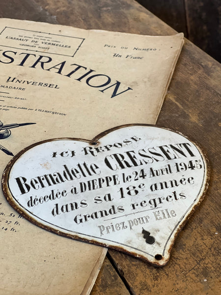 Vintage French Rustic Memorial Heart