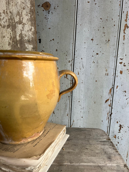 Rustic Yellow Handled Vintage French Pot