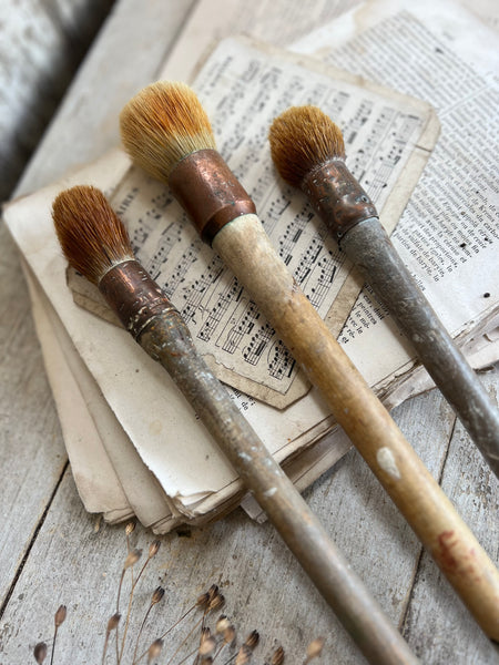 French Vintage Brushes