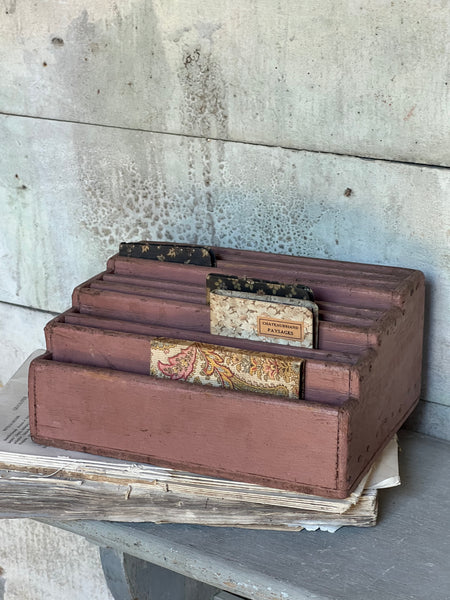 Sweet Vintage Letter Rack