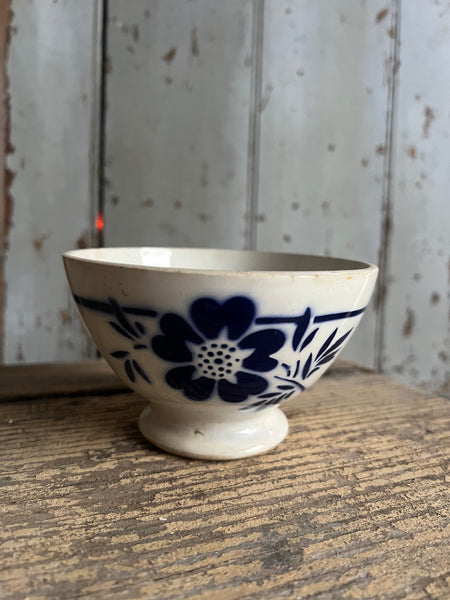 Mini Blue Detail Cafe au Lait bowl