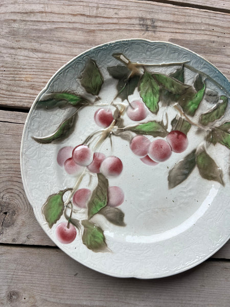 Sweet K&G Cherry Plate