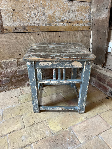 Sweet Vintage French Chippy Table