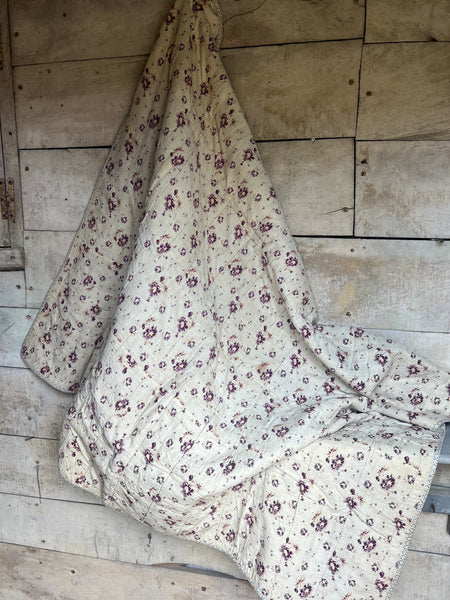 Beautiful Vintage French Quilt