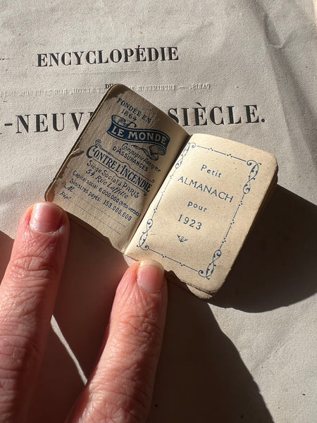 Mini 1923 Antique Agenda