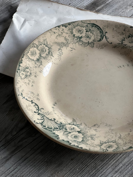 Vintage Terre De Fer Plate