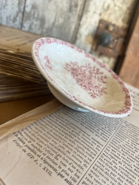 Small Vintage French Soap Dish