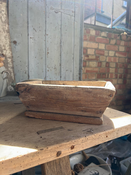 Sweet Vintage French Trough