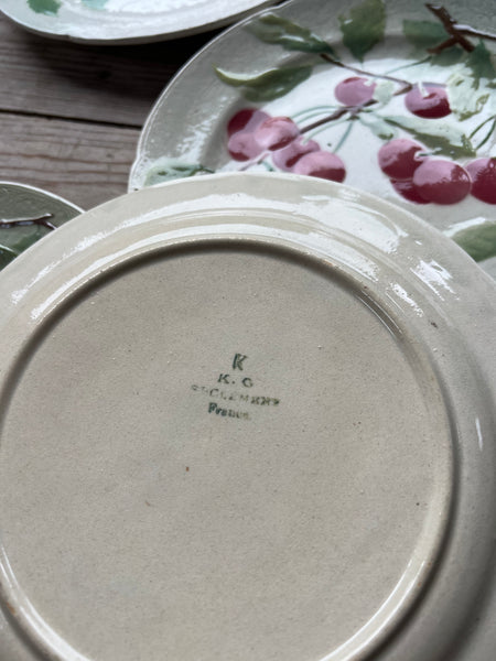 Sweet K&G Cherry Plates