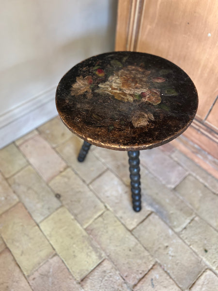 Sweet Handpainted Vintage Table