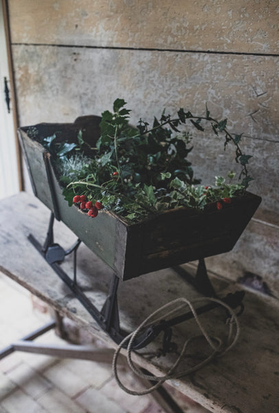 Antique Green Sleigh