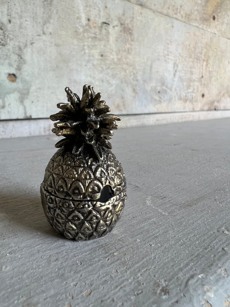 Sweet Vintage Pineapple Trinket Dish