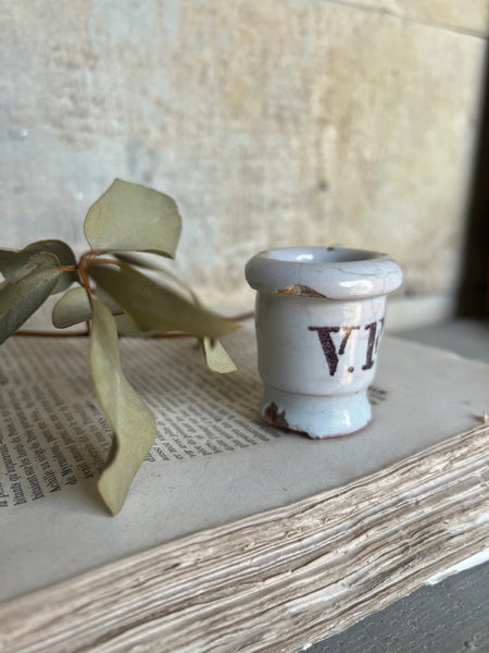 Vintage French Chemist Pot