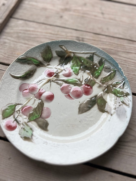 Sweet K&G Cherry Plate