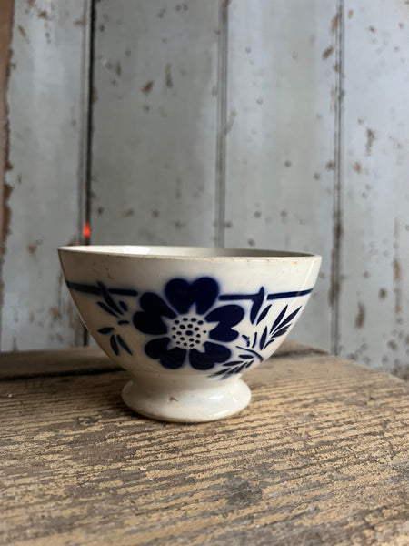 Mini Blue Detail Cafe au Lait bowl