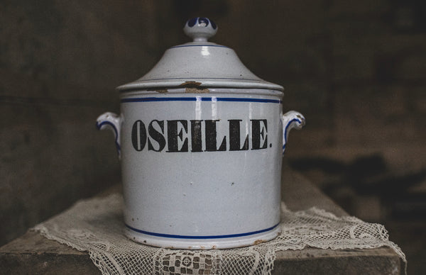 Large Vintage Sorrel Apothecary Jar