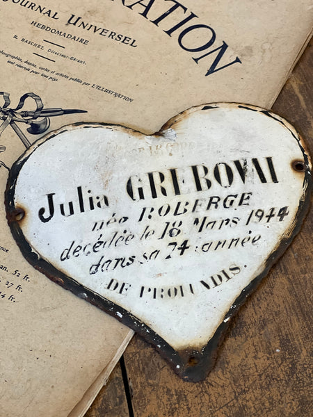 Vintage French Rustic Memorial Heart