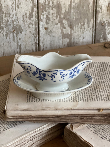 Small Vintage Sauce Dish