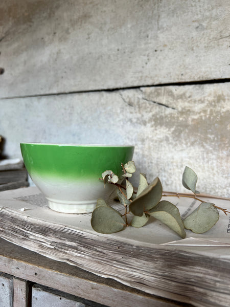 Plain Vintage Green French Cafe au Lait bowl