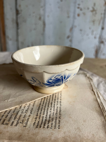 Mini Blue Detail Cafe au Lait bowl