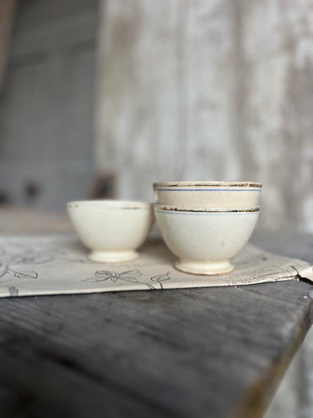 Small Vintage Cafe Au Lait