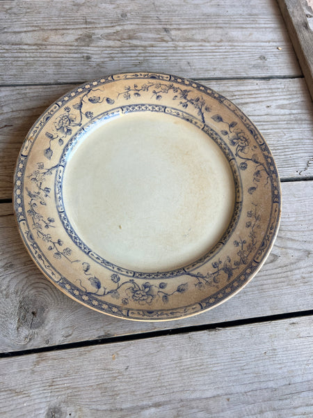 Creil et Montereau Buttery Blue Plate