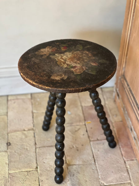 Sweet Handpainted Vintage Table