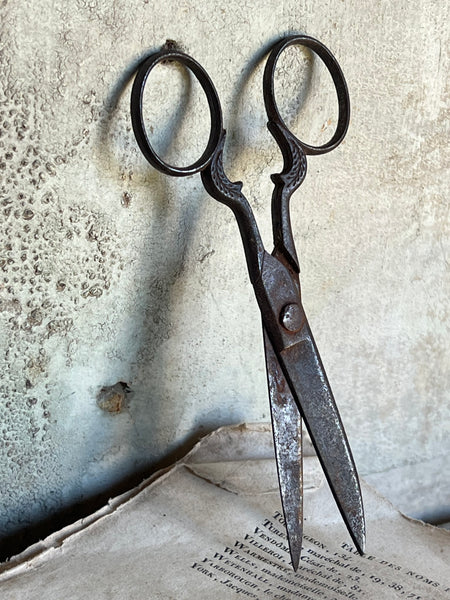 Sweet Vintage Scissors