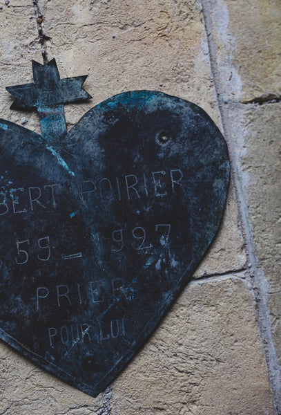 Vintage French Rustic Memorial Heart