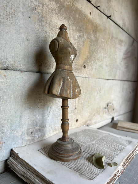 Sweet French Vintage Mannequin