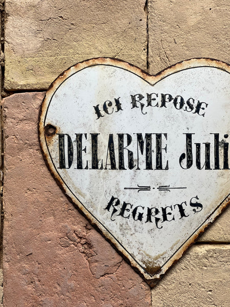 Vintage French Rustic Memorial Heart