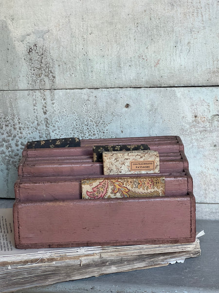 Sweet Vintage Letter Rack