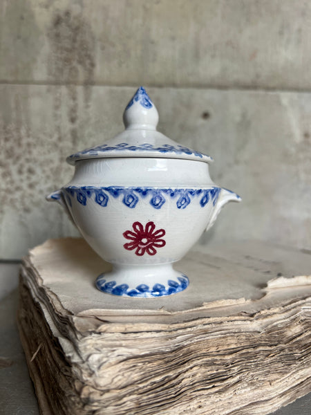 Sweet Mini Vintage Souperie