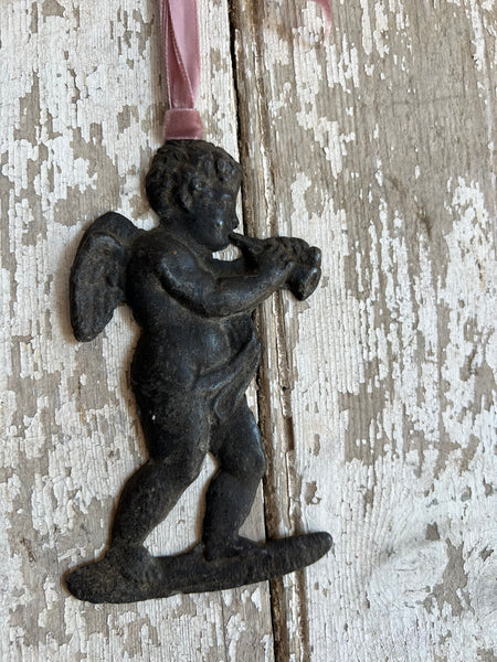 Sweet Vintage Cherub