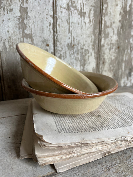 Antique Pair of Italian Bowls