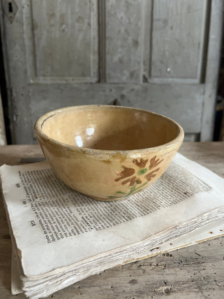 Beautiful Provençal Floral Bowl