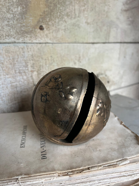 Large Antique 18th Century Dubois Au Puy Floral Bell