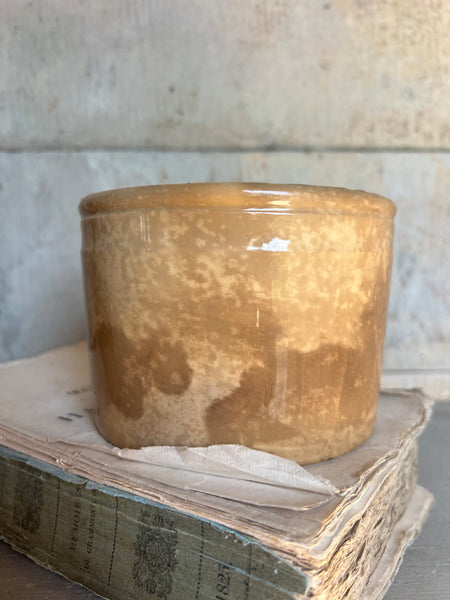Chunky Gien Buttery Antique Confiture Pot