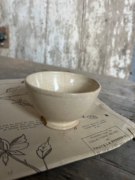 Small Vintage Cafe Au Lait